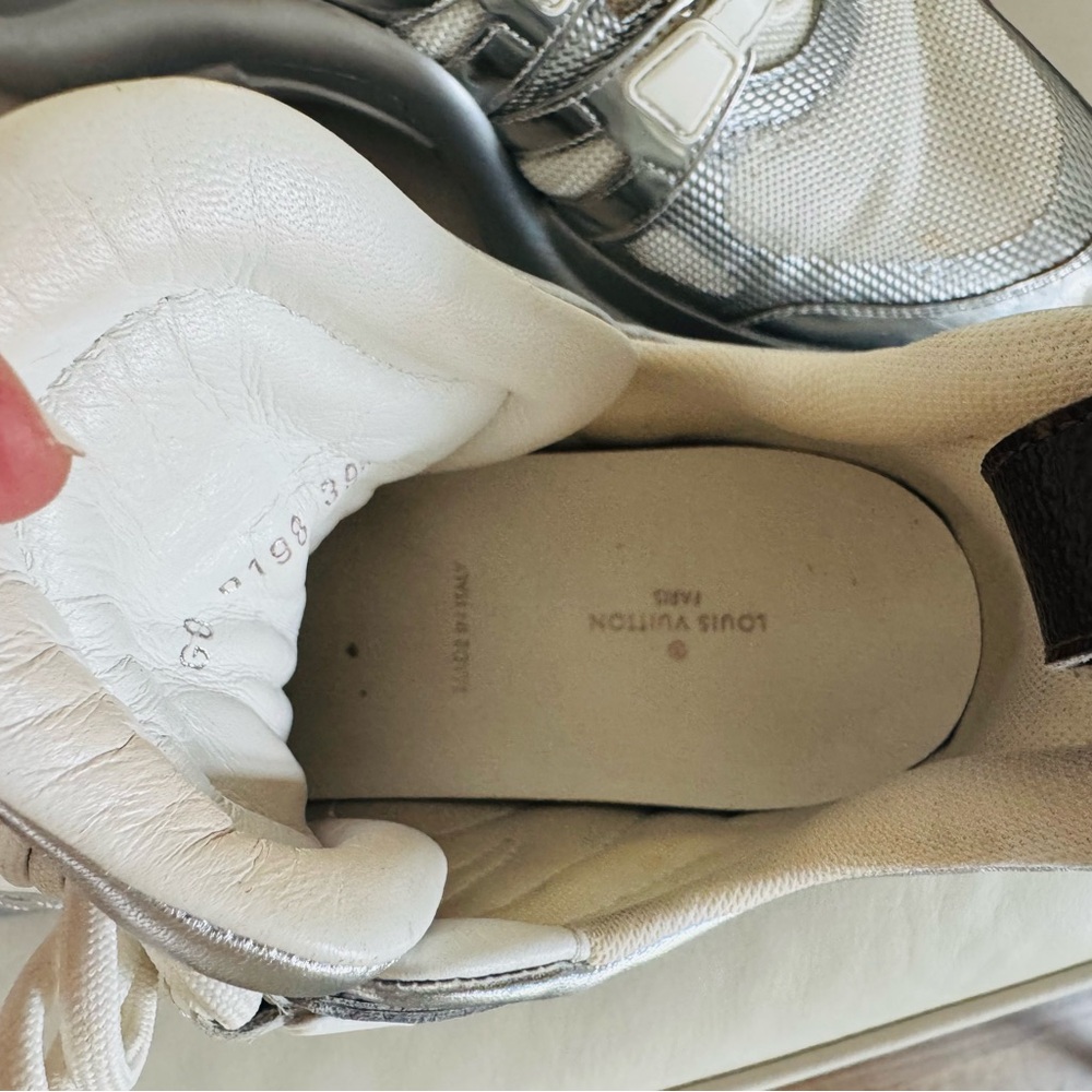 LOUIS VUITTON Metallic Archlight low top Chunky Sneakers, Size 9.5/39 - Picture 4 of 5